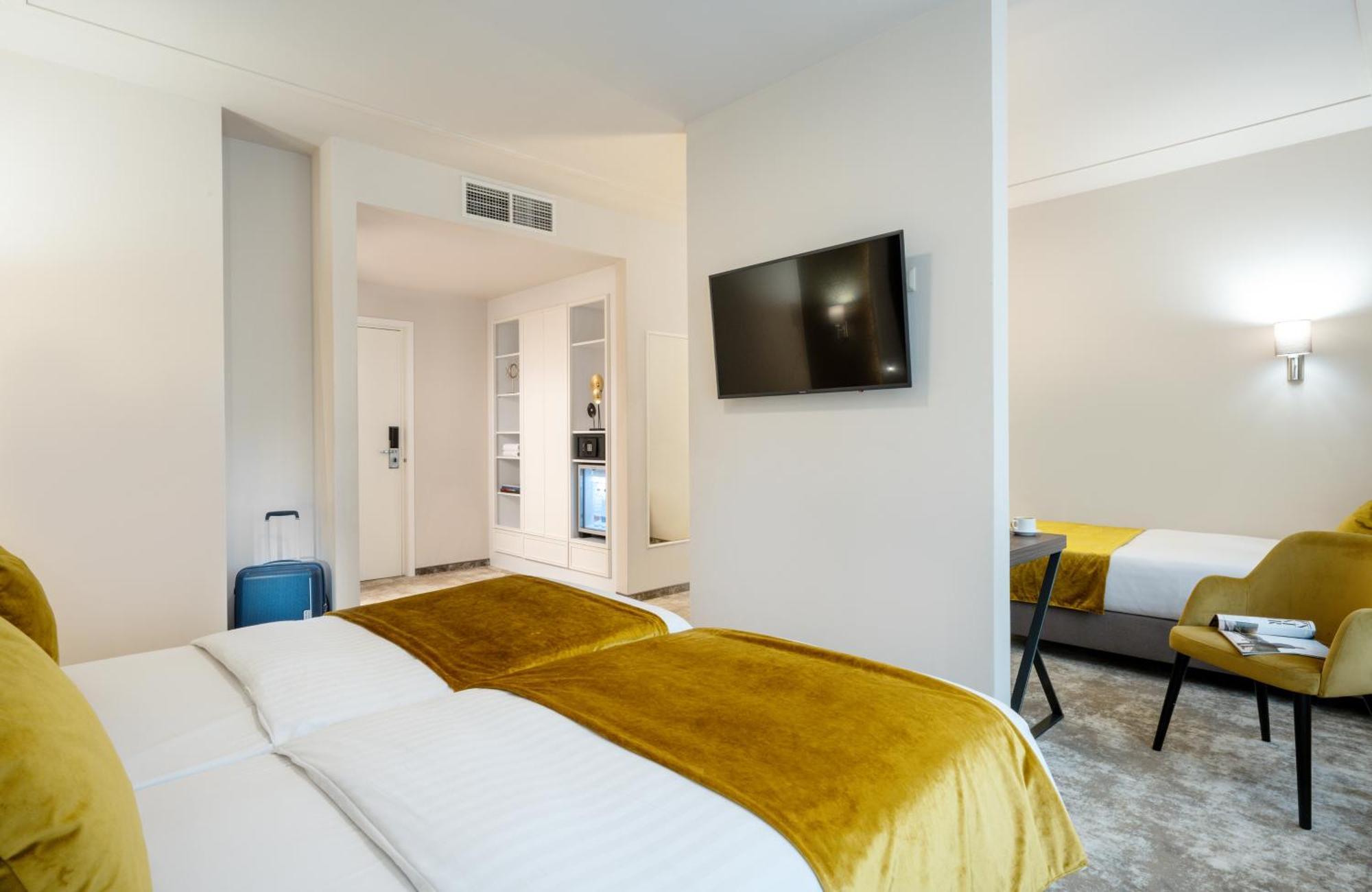 Leonardo Boutique M-square Hotel