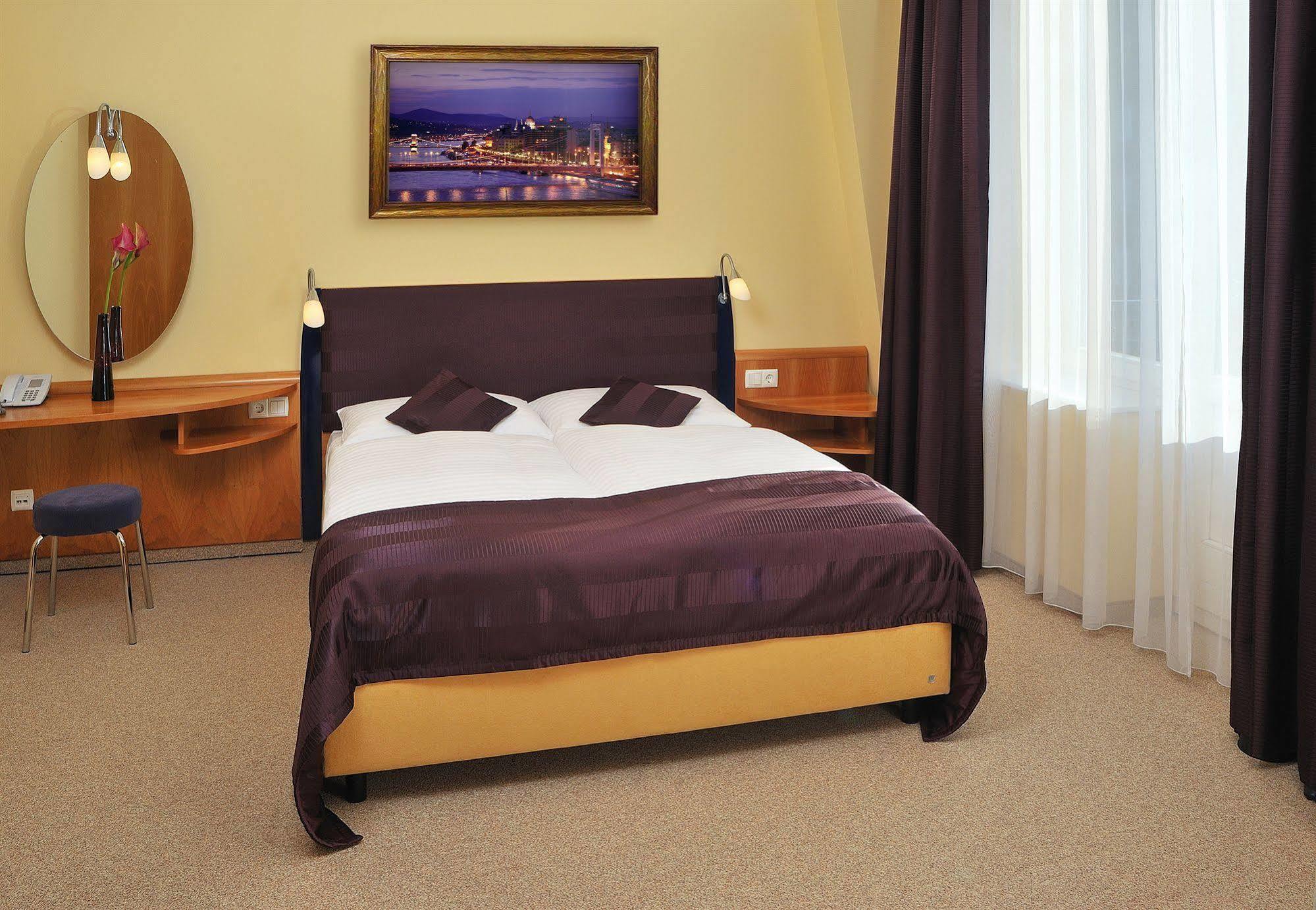 Leonardo Boutique M-square 4* Budapeszt